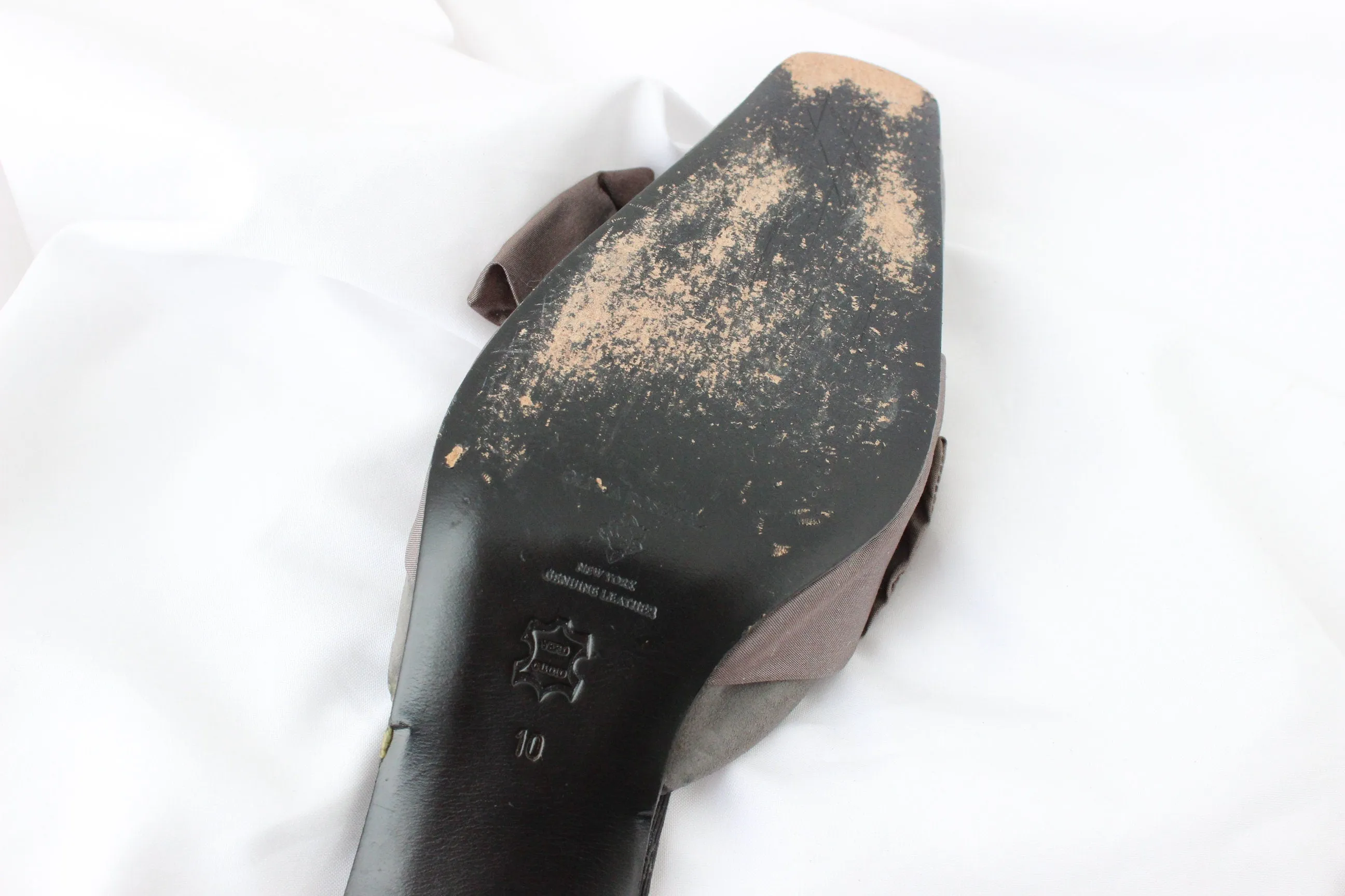 BALLETCORE 90s Olivia Rose Tal Suede & Silk Bow Mules ~ Euro 40