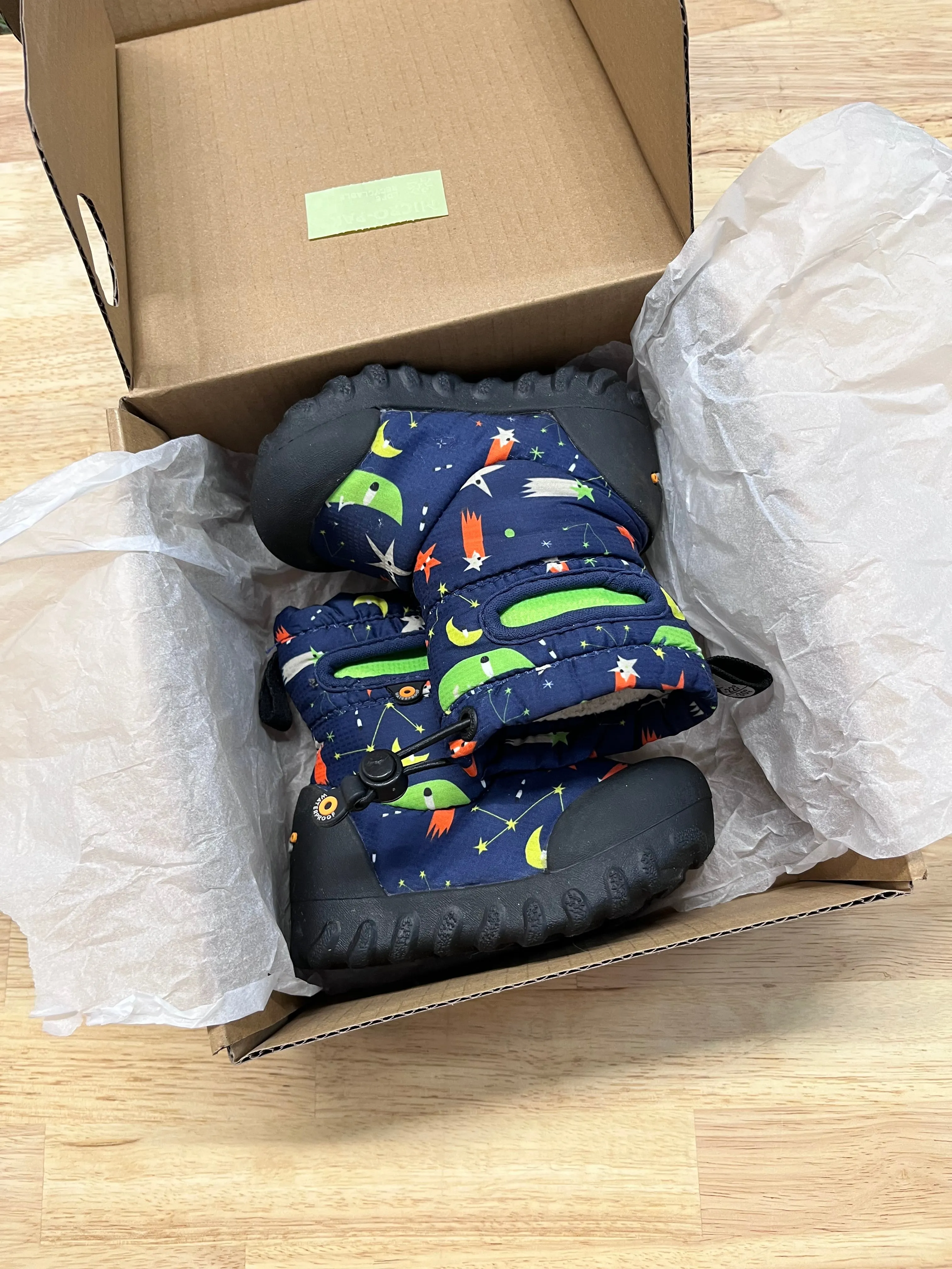 Bogs BMOC Snow Boots, Size 5, Navy Multi