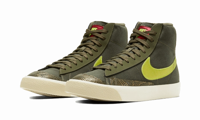 Breathable lining fabric High Rebound Formula Nike Blazer Mid 77 Olive Snakeskin