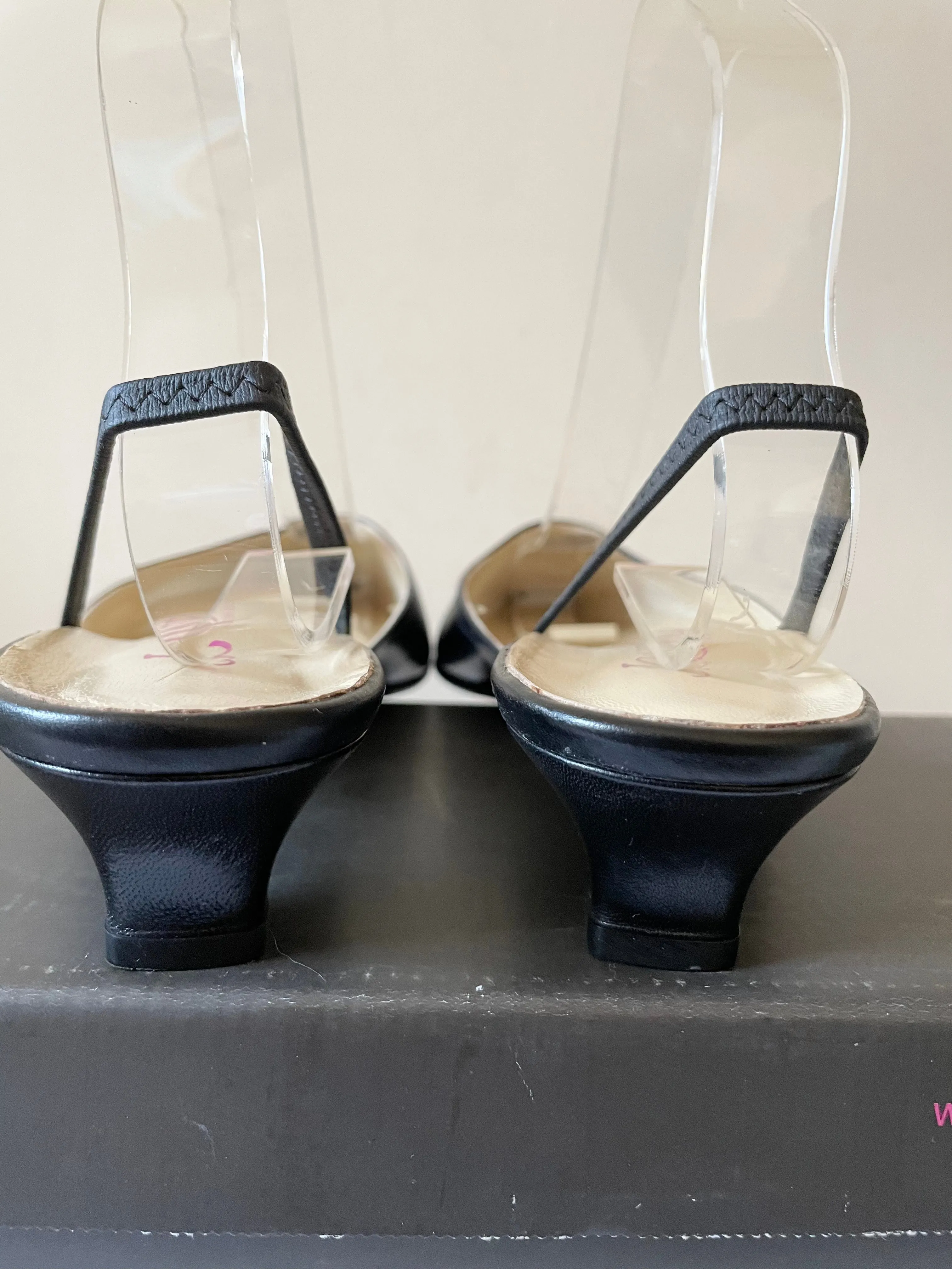 BRAND NEW JONES THE BOOTMAKER BLESS BLACK LEATHER SLINGBACK HEELS SIZE 7/40