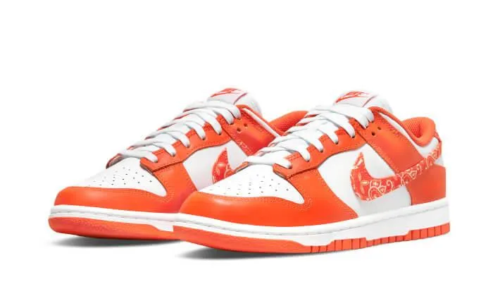 solo - run Dunk Low Essential Paisley Pack Orange