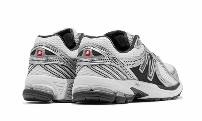 Low Top Profile New Balance 860 Black White Silver