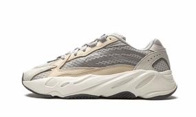 Simple Look Daily Utility Yeezy 700 V2 Cream