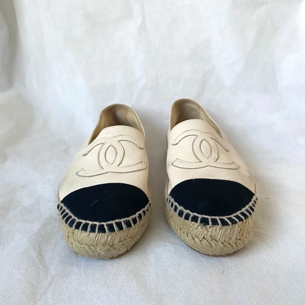Chanel beige leather espadrilles, 38