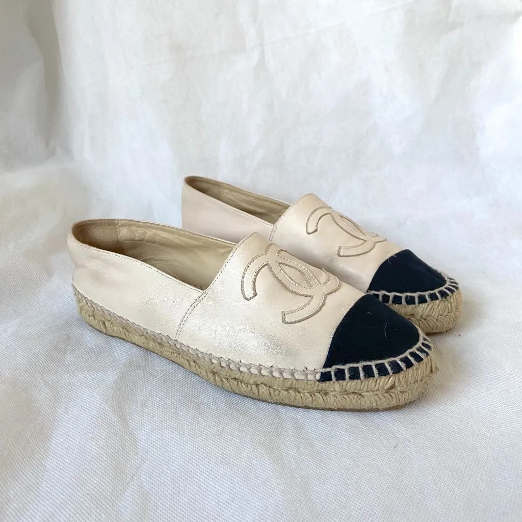 Chanel beige leather espadrilles, 38
