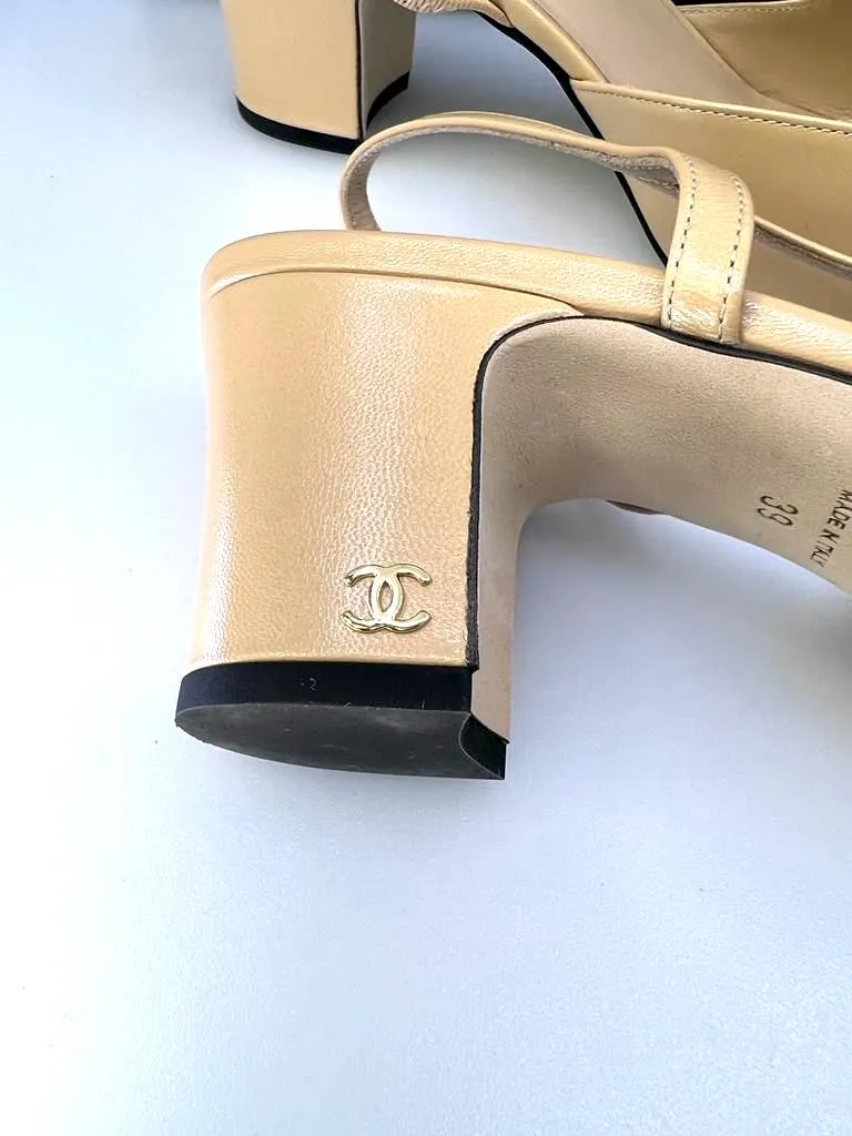 CHANEL GOATSKIN & GROSGRAIN SLINGBACK HEELS