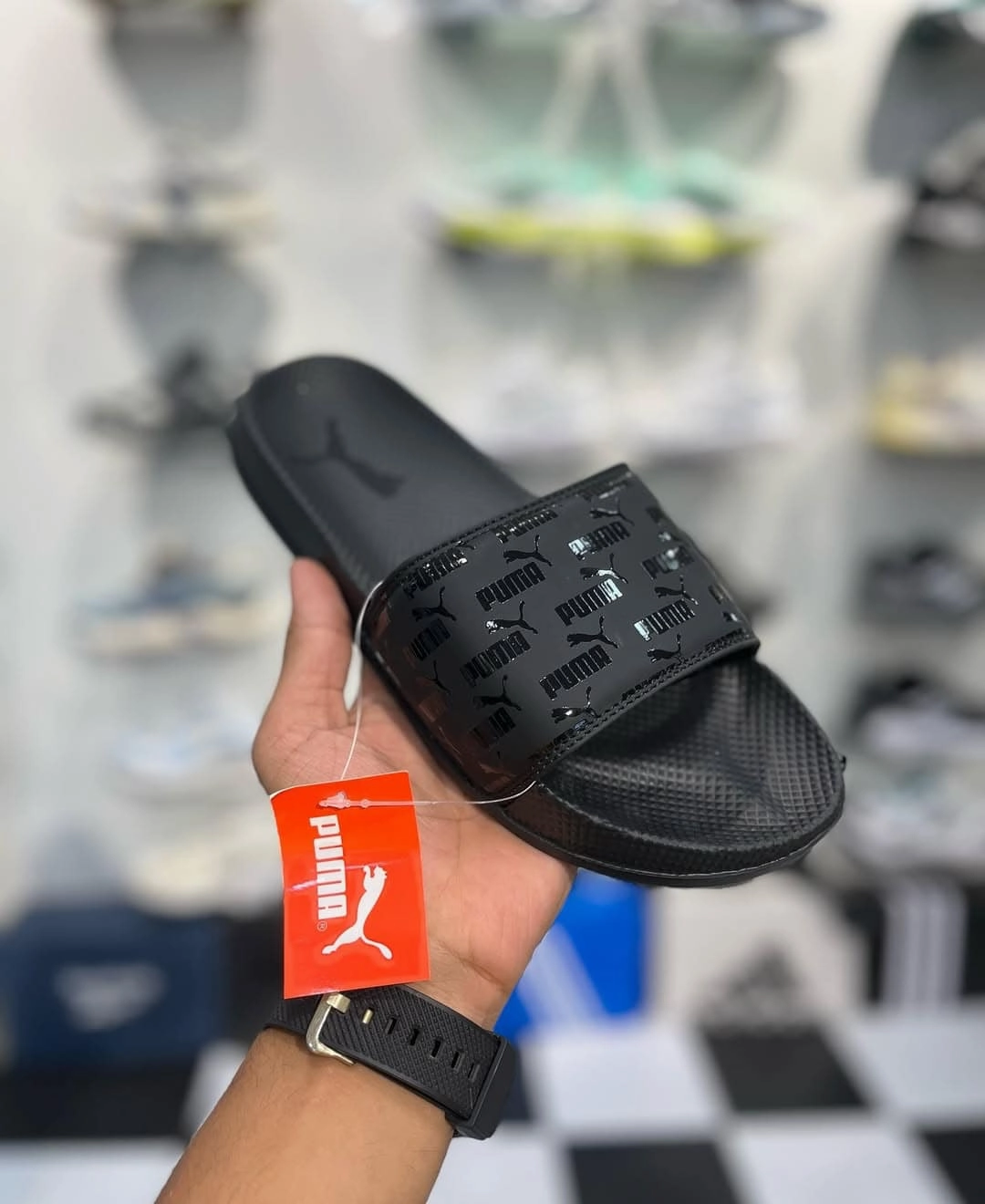 Claquette Puma soft foam Black/Metallic Busy Lifestyle Range Step