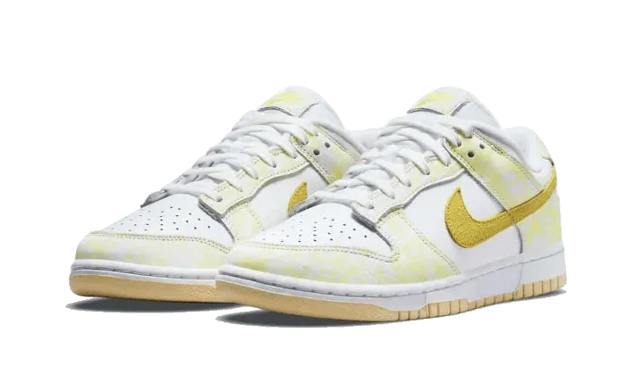 Neutral Footbed Design Nike Dunk Low Yellow Strike