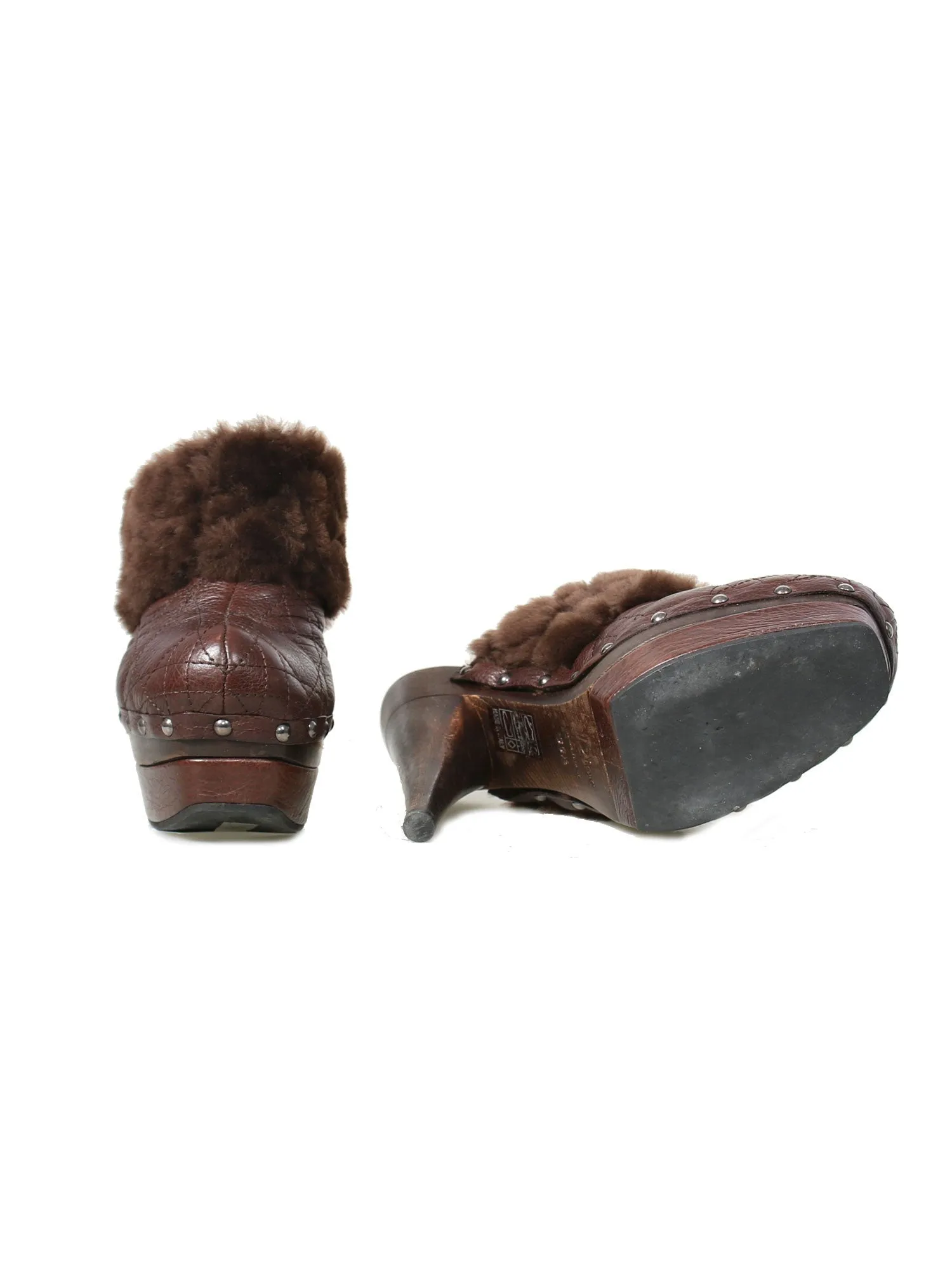 Clogs
