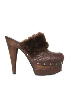Clogs