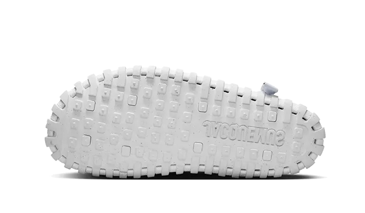 Daily Routine weekend running footwear J Force 1 Low Jacquemus White