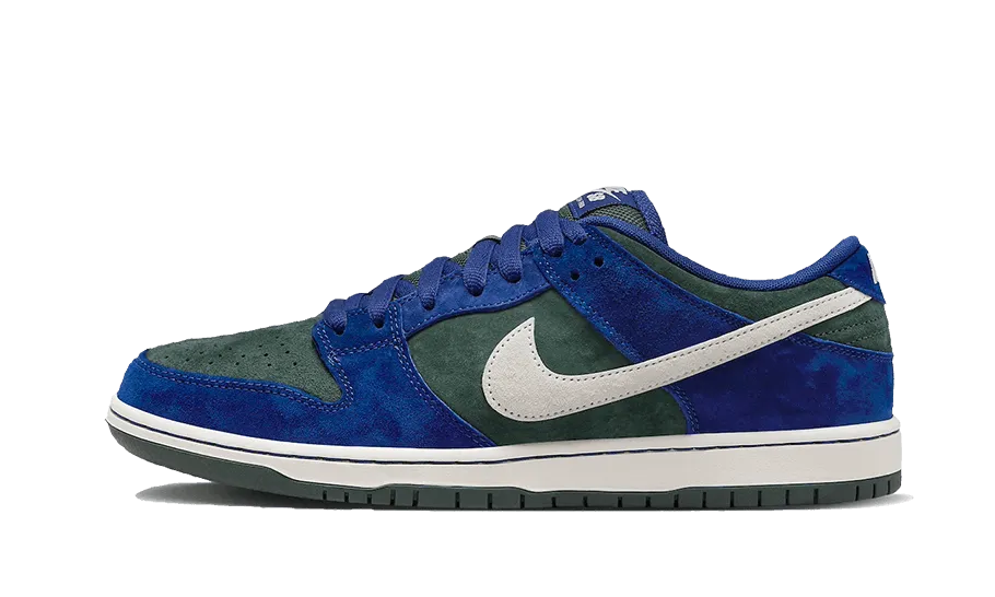 Soft SB Dunk Low Deep Royal Blue