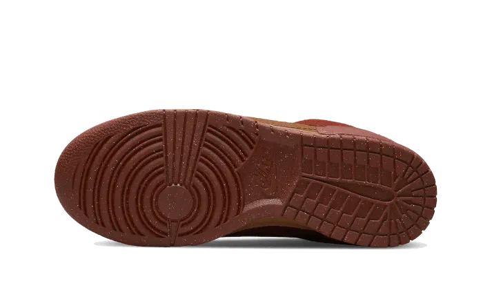Dunk Low Disrupt 2 Desert Bronze All-Day Wear