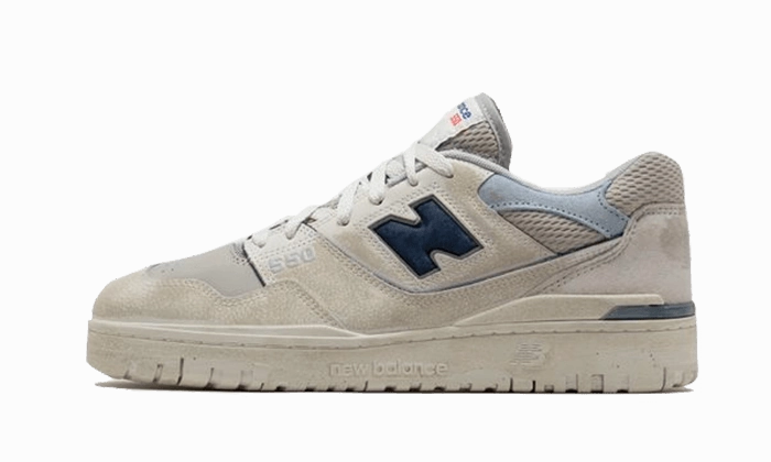 Superior support perforated upper New Balance 550 Distressed Nimbus Cloud Navy