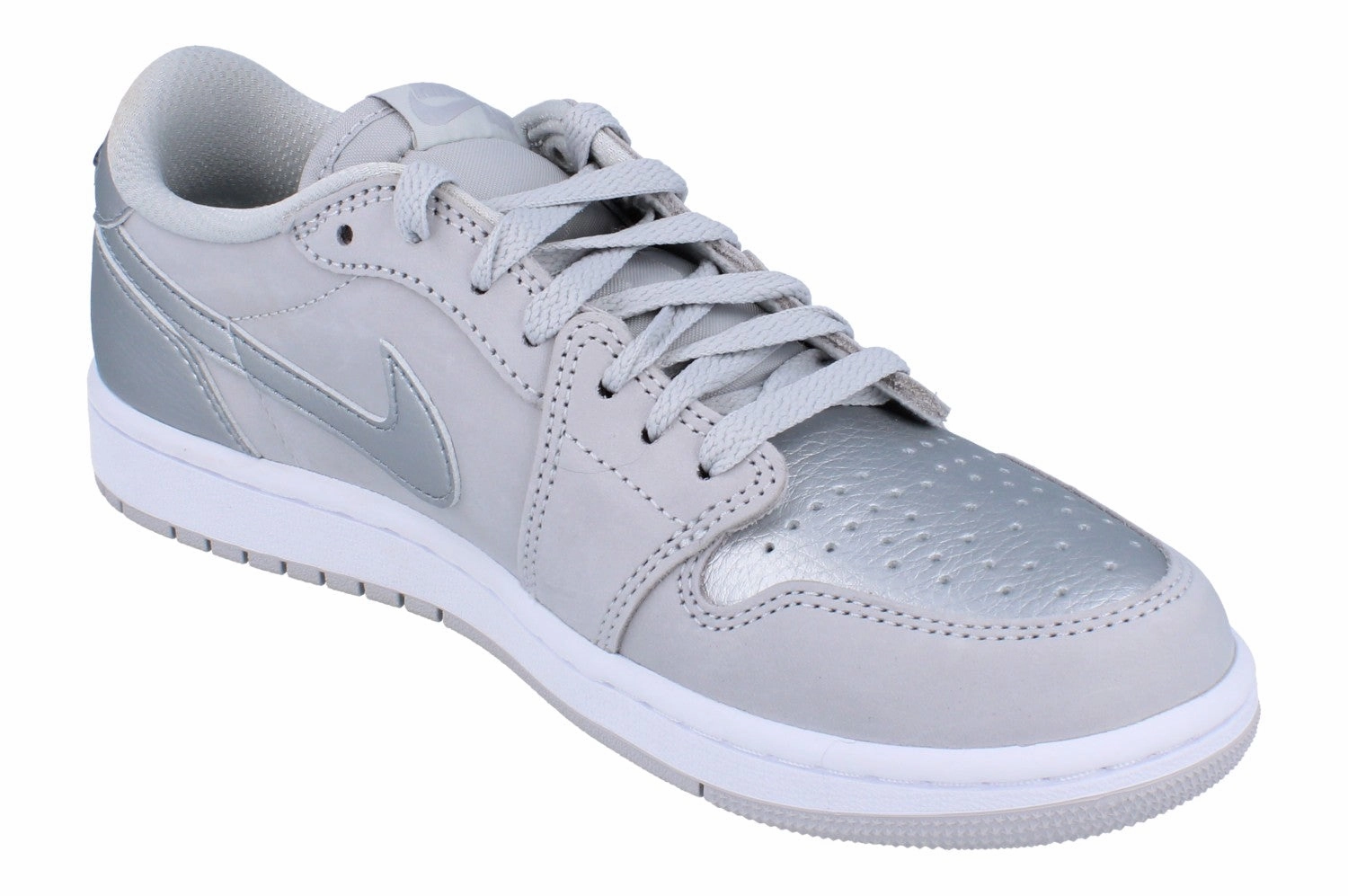 Weekend Walk Sleek cushioning Nike Air Jordan 1 Retro Low Og Mens Trainers CZ0790 002