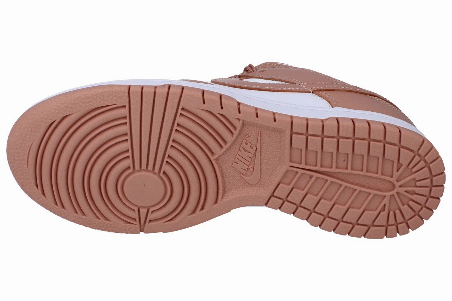 Interval training footwear professional athlete use Nike Womens Dunk Low Trainers DD1503 118