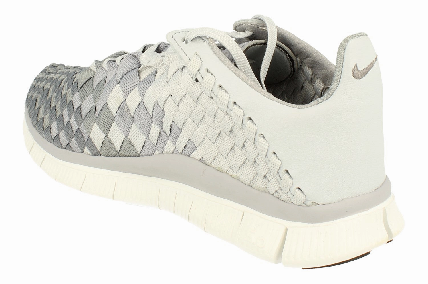 casual runner running gear Nike Womens Free Inneva Woven 833803 001