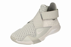 Nike Zoom Elevate Womens At6708 003 running in gyms
