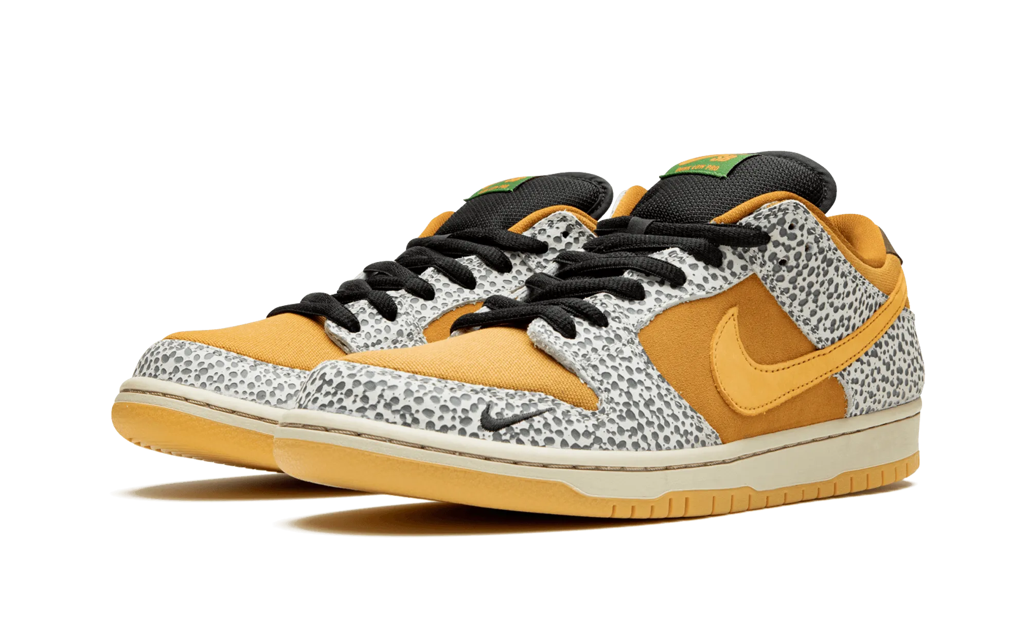 SlipOnConvenience SB Dunk Low Safari
