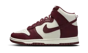 running efficiency Dunk High Burgundy Crush