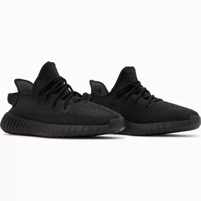 Yeezy Boost 350 v2 Onyx Black Cushioned ride