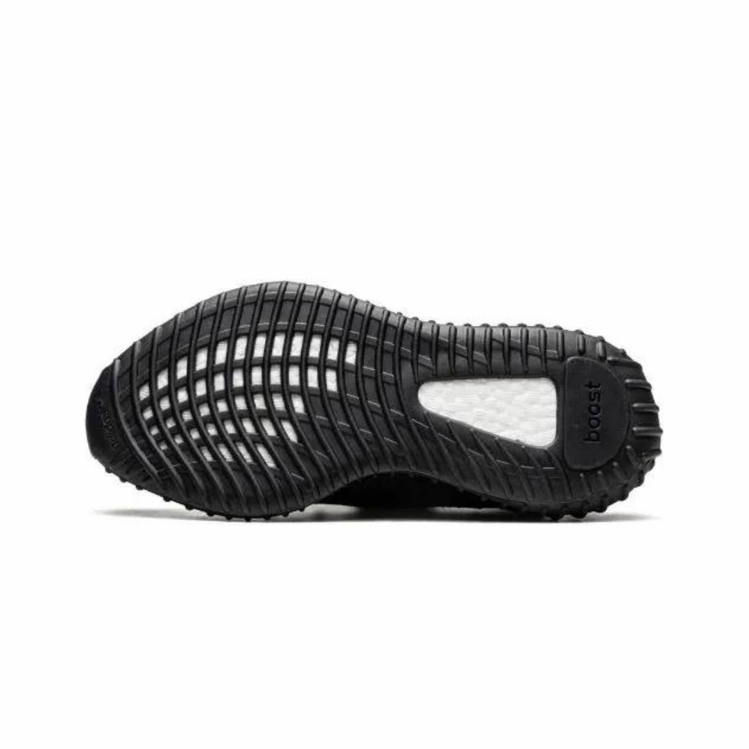 Simple Motion Yeezy Boost 350 v2 Onyx Black