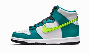 Nike Dunk High Volt Bright Spruce Daily Movement All-Day Stability