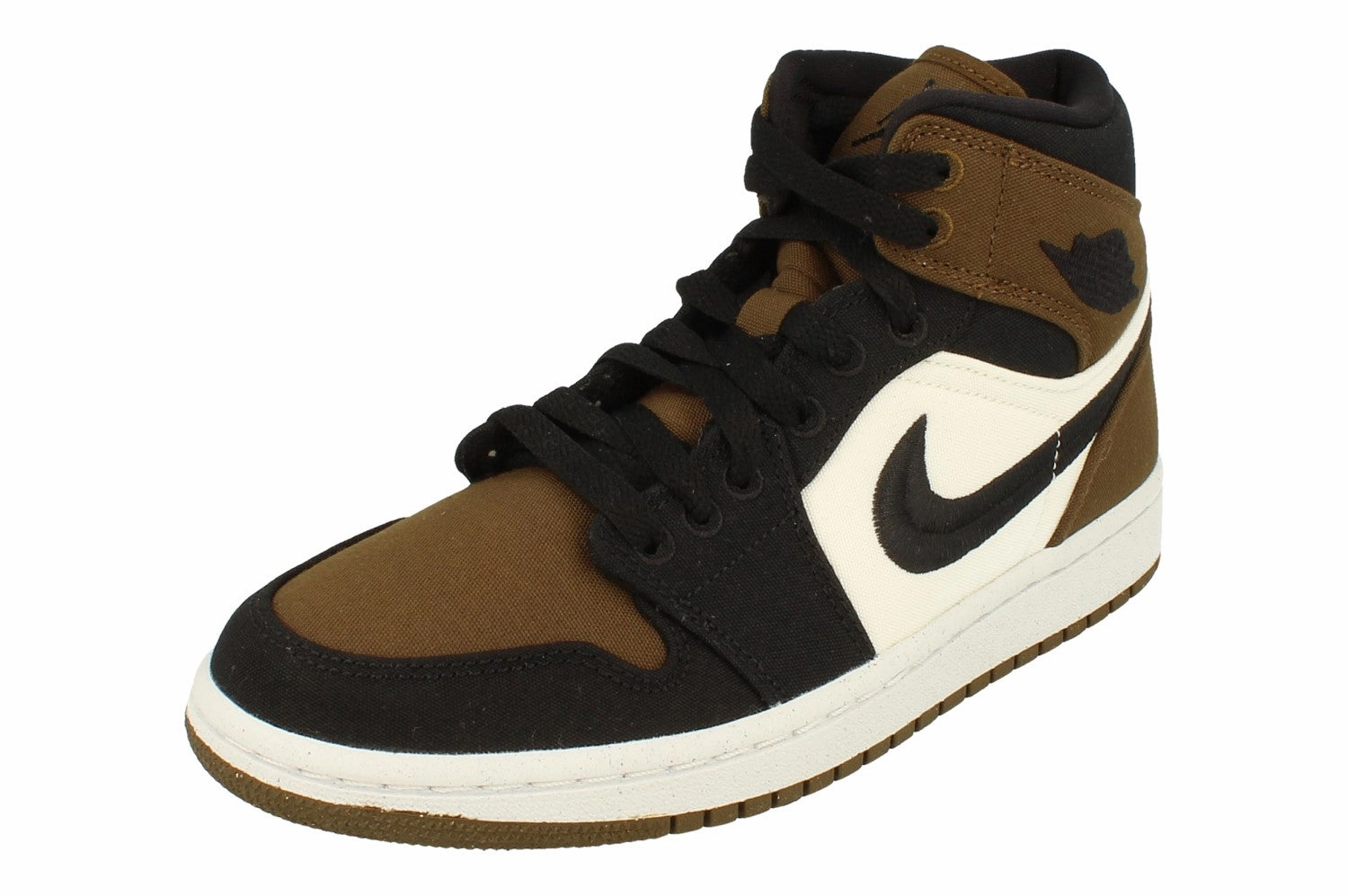 Nike Womens Air Jordan 1 Mid Se Trainers Dv0427 301 Smooth Outsole running for a way to stay in control