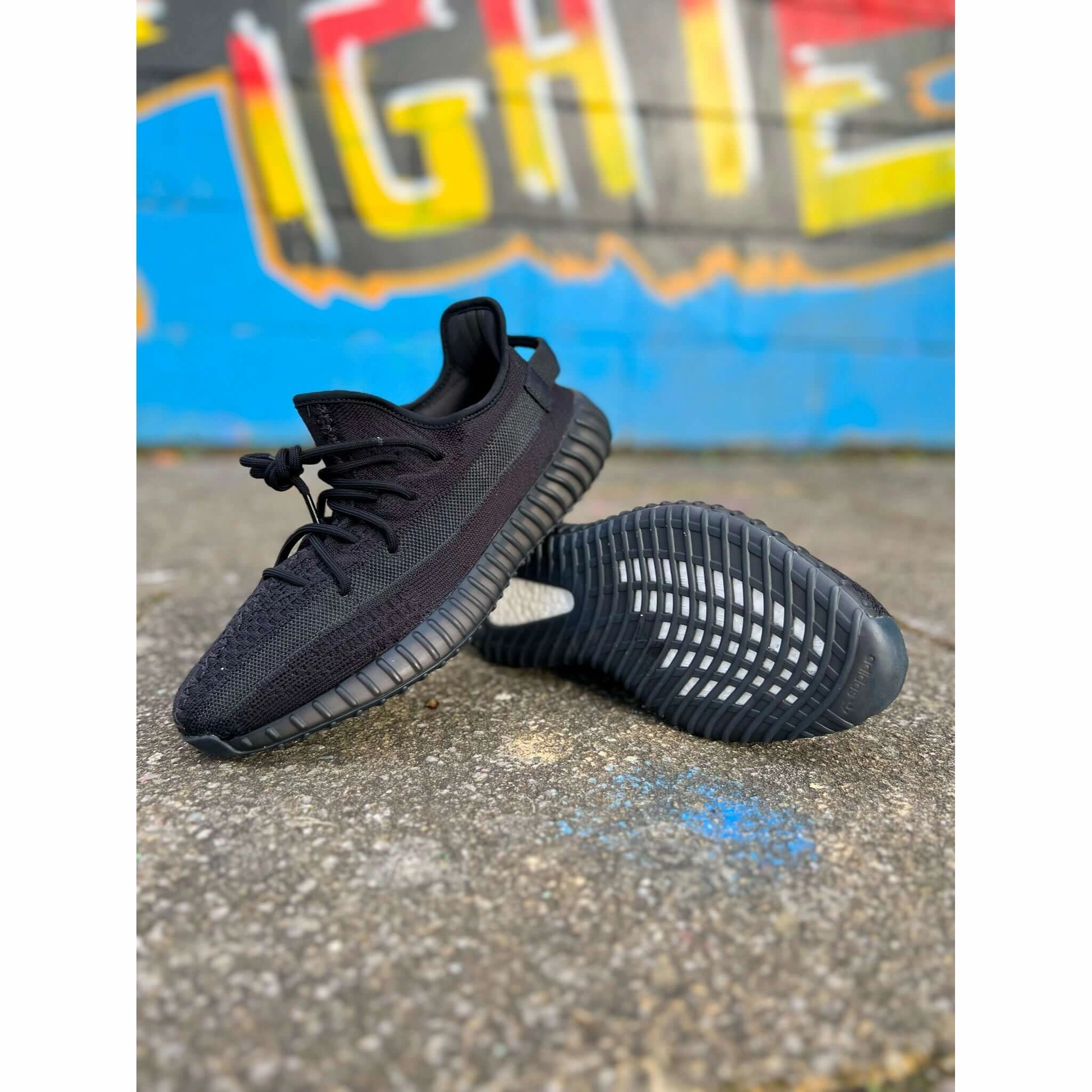 Adidas Yeezy Boost 350 V2 Onyx Feel Stable Fog Path