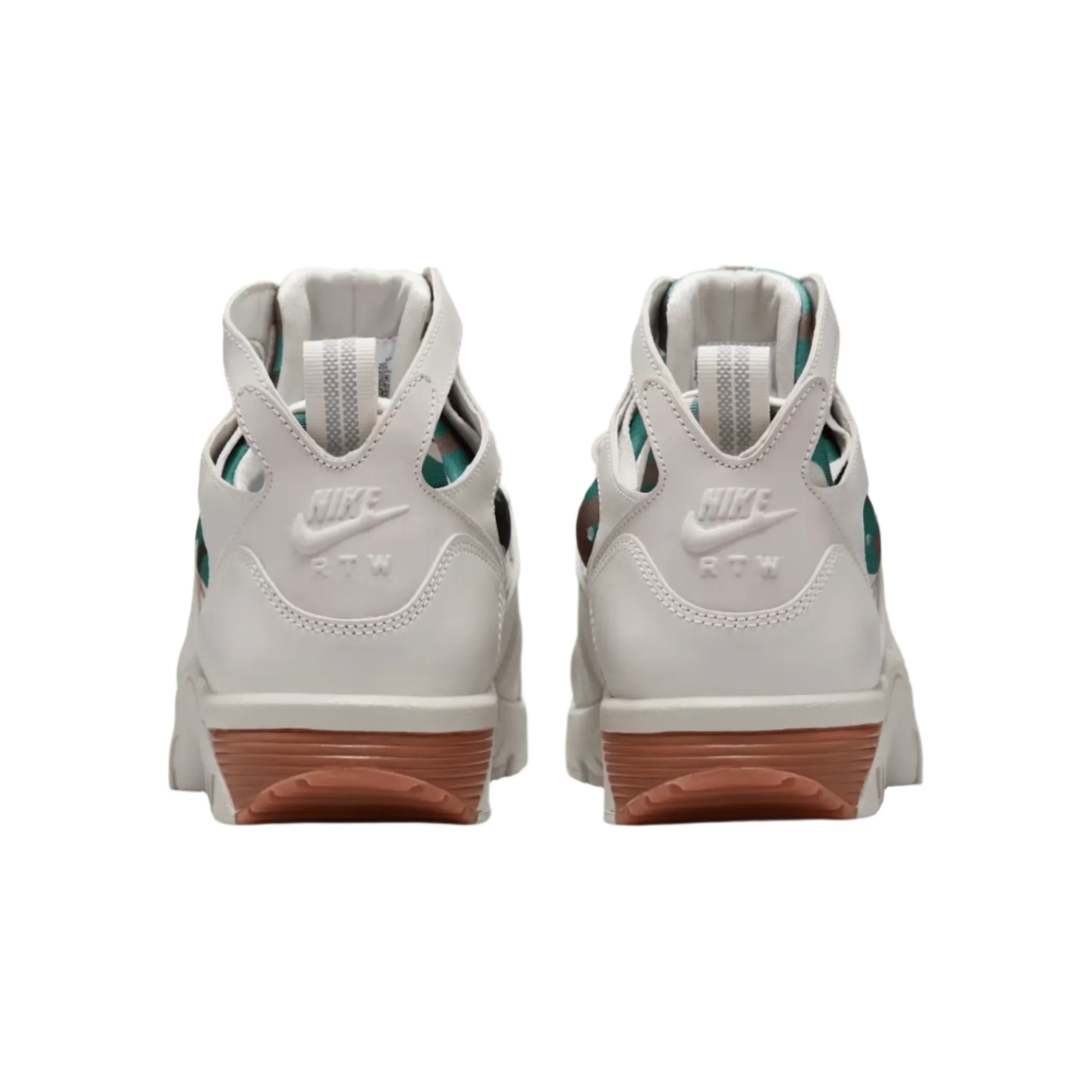 flat - footed shoe accommodation Corteiz x Nike Air Trainer Huarache Light Bone