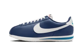 Cortez Midnight Navy weight - conscious shoes