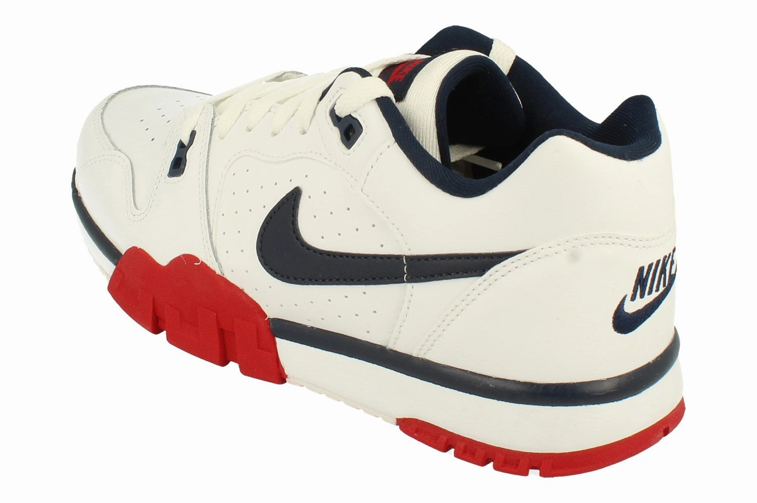 Ultimate Stability Nike Cross Trainer Low Mens Trainers CQ9182 101