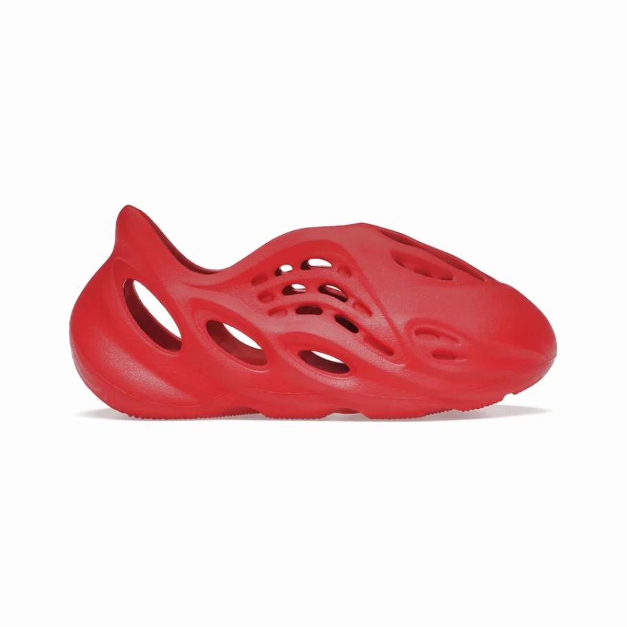 Yeezy Foam RNNR Vermillion (Kids) Easy Going Slip Free