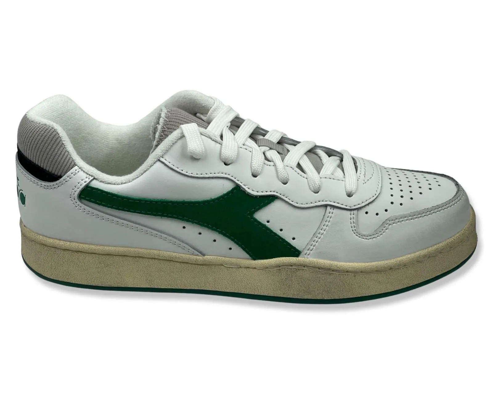 Diadora MI Basket Low sneakers In White & Green For Men's