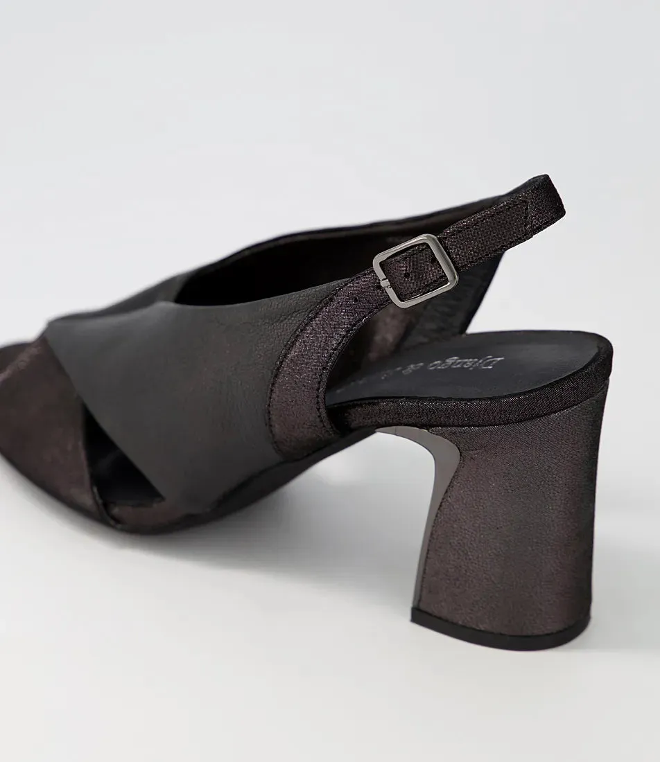 Django & Juliette 'Kruz Sandal' - Black Black-Shimmer