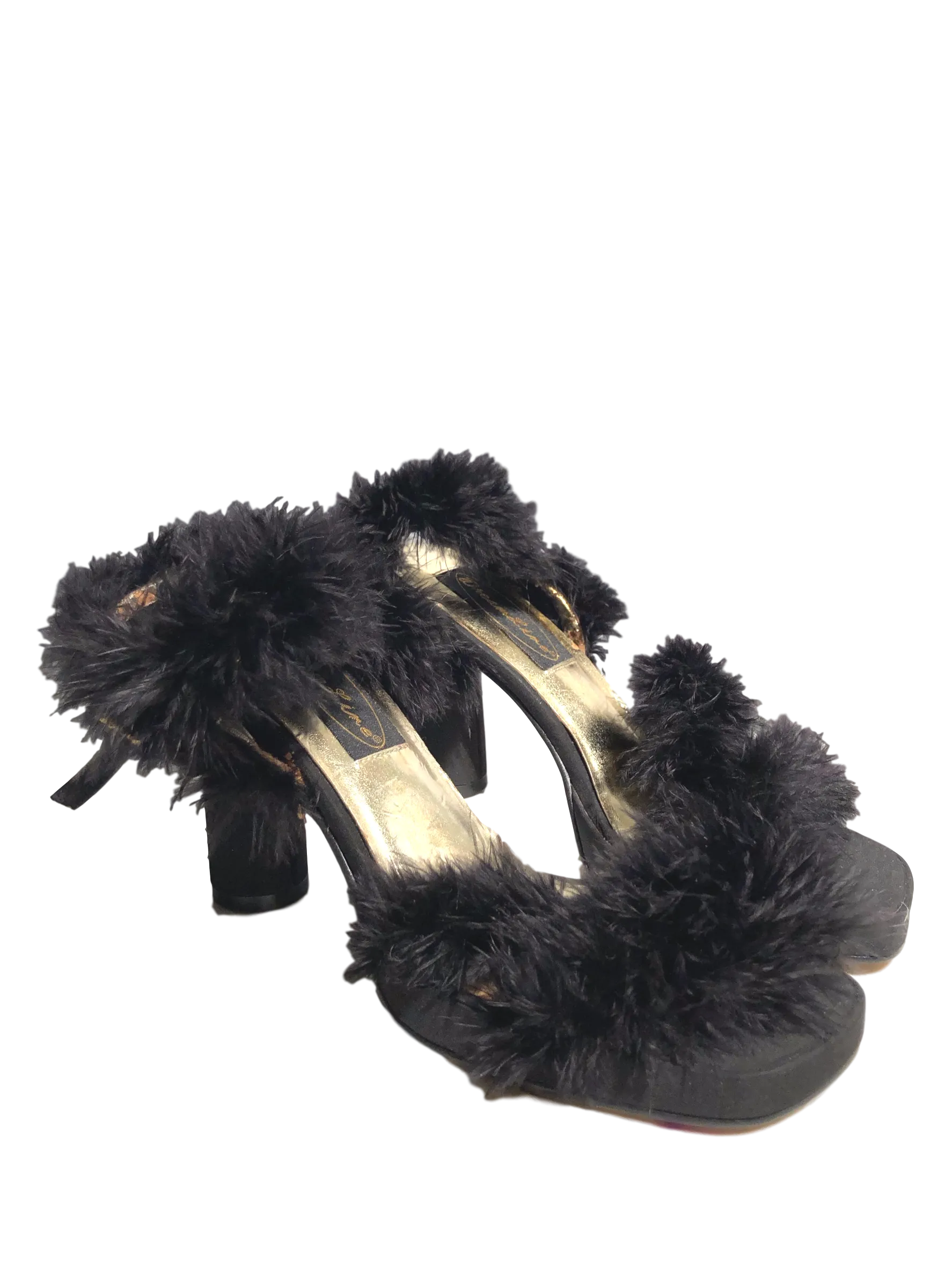 DREAMLINE Feather Heels