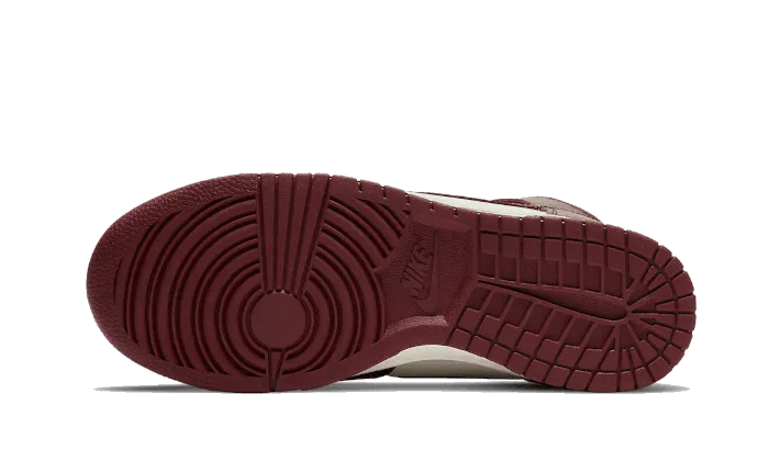 cycling running shoes Youth running Dunk High Sail Team Red