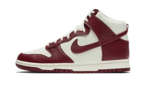 race - day shoe preparedness Dunk High Sail Team Red
