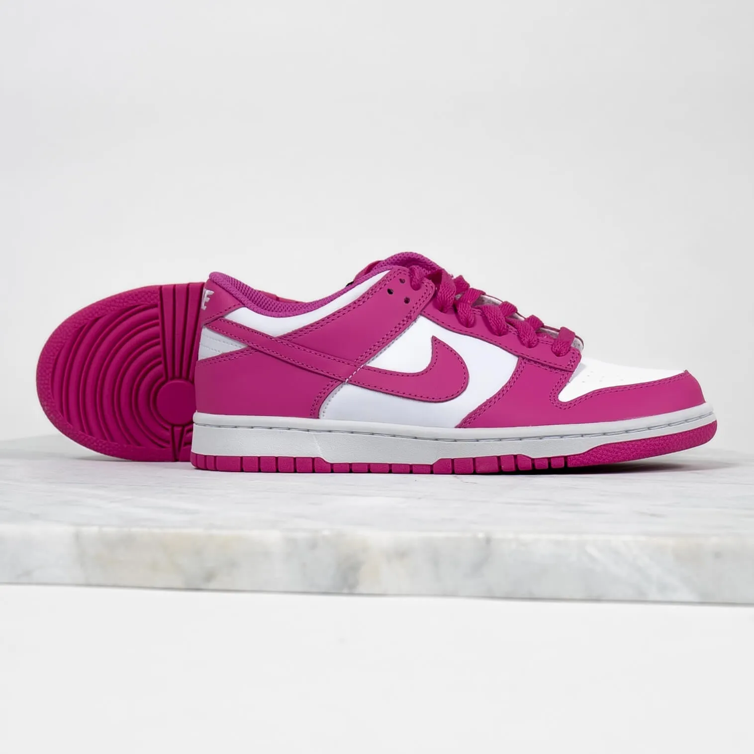Nike Dunk Low Active Fuchsia Flex Fit