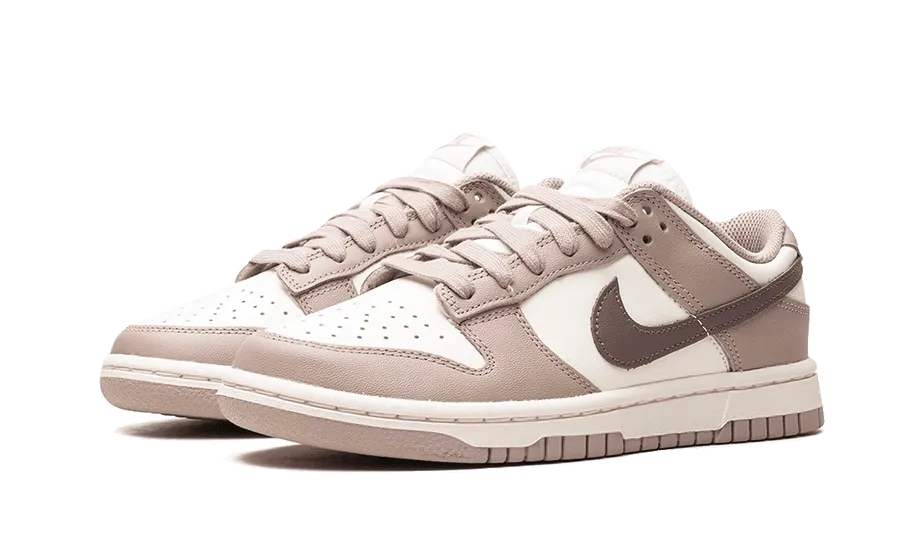 Dunk Low Diffused Taupe Retro Style Knit Material