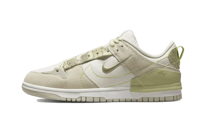 Dunk Low Disrupt 2 Green Snake running with a lace - up closure