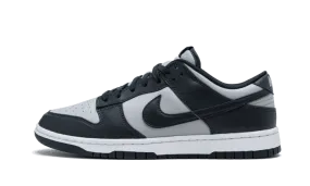 Dunk Low Georgetown running with a backpack Zip-up