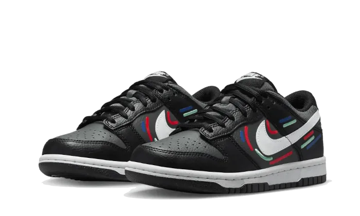 Balanced Cushioning Nike Dunk Low Next Nature Marker Swoosh