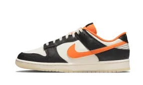 Dunk Low PRM Halloween (2021) Running Equipment
