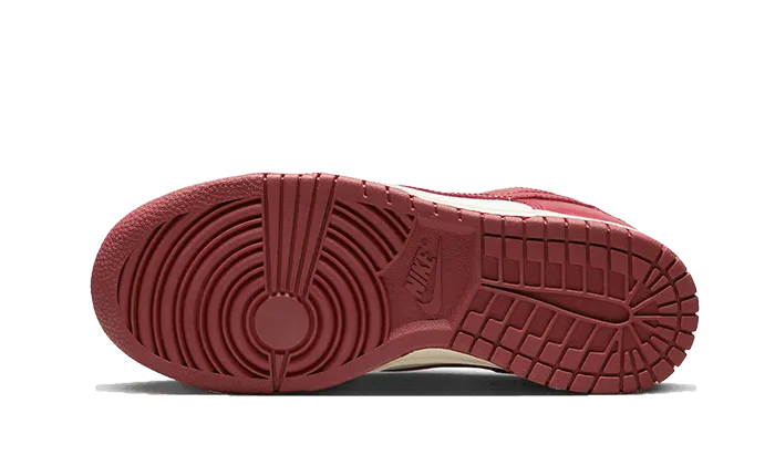 Dunk Low PRM Team Red fitness - challenge Dot