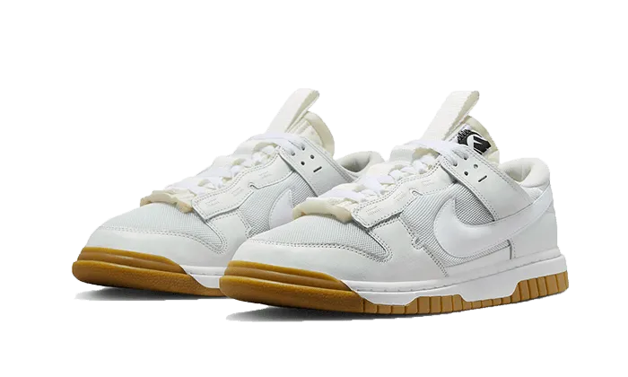 Dunk Low Remastered White Gum footgear for jogging