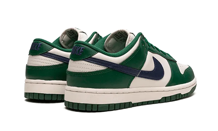 Nike Dunk Low Retro Gorge Green Midnight Navy Breathable panel Walk Commute
