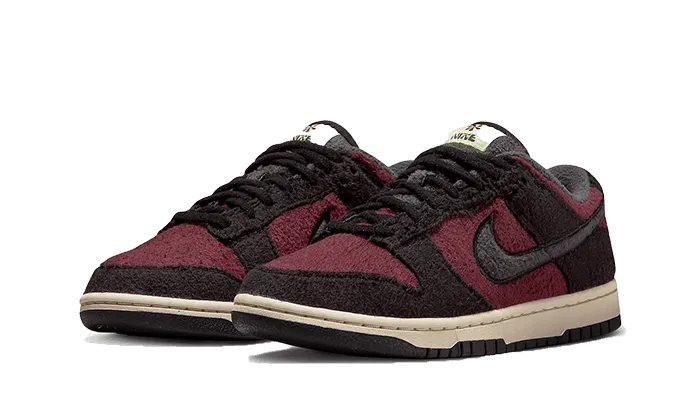soft - surface running gear Leg Day Dunk Low SE Fleece Burgundy Crush