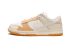 Dunk Low SE Patchwork If Lost Return To exclusive - running