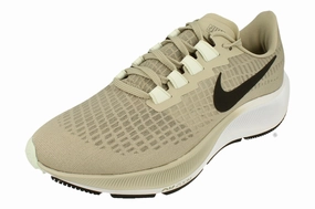 Nike Air Zoom Pegasus 37 Mens BQ9646 200 Comfort Upper Material